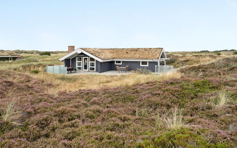Tennie - 300M from the Sea: Sommerhus, Tag, Landdistrikt, Hytte, Stuehus, Prærie, Hytte, Bjælkehytte, Steppe