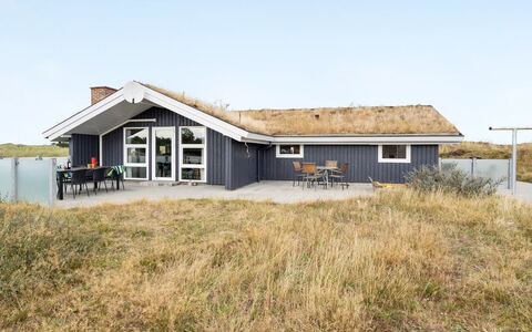 Tennie - 300M from the Sea: Sommerhus, Skur, Hytte, Stuehus, Prærie, Hytte, Lade, Bjælkehytte, Garden Bygninger