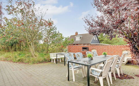 Partenij - 1Km from the Sea: Hus, Tag, Hjem, Sommerhus, Estate, Stuehus, Villa, Veranda, Sidespor