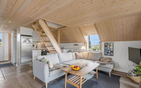Klimentina - 150M from the Sea: Træ, Gulvbelægning, Indretning, Etage, Trægulve, Møbel, Loft, Hårdttræ, Værelse, Stue