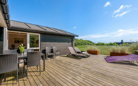 Talia - from the Sea: Hus, Tag, Hjem, Sommerhus, Estate, Stuehus, Villa, Veranda, Sidespor