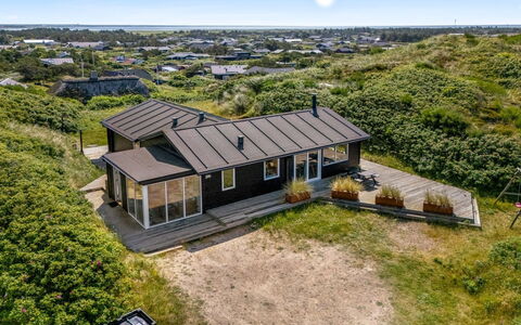 Talia - from the Sea: Hus, Tag, Hjem, Sommerhus, Estate, Stuehus, Villa, Veranda, Sidespor