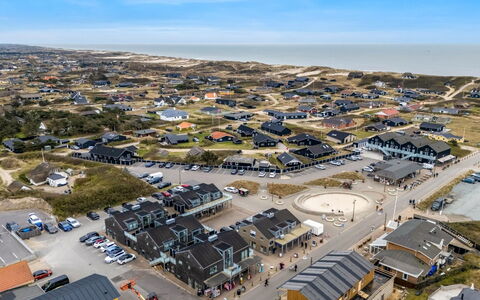 Anneka - 200M from the Sea: Hus, Tag, Hjem, Sommerhus, Estate, Stuehus, Villa, Veranda, Sidespor