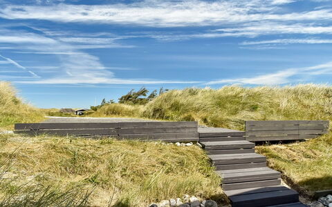 Gundine - from the Sea: Busk, Urban Design, Bunddække, Mursten, Lejlighed, Estate, Murværk, Altan, Landscaping