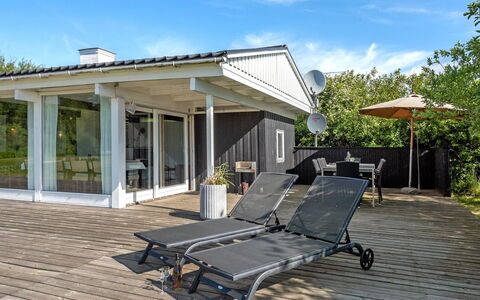 Anund - 1.4Km from the Sea: Hus, Tag, Hjem, Sommerhus, Skur, Garden Bygninger, Sidespor, Gård, Bjælkehytte, Hytte