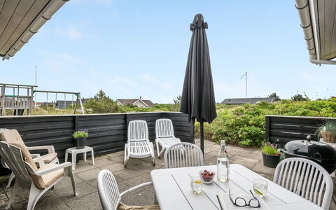 Marika - 500M from the Sea: Sommerhus, Skur, Hytte, Stuehus, Prærie, Hytte, Lade, Bjælkehytte, Garden Bygninger