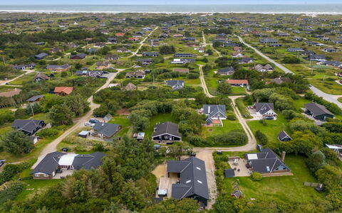Edmond - 995M from the Sea: Landskab, Estate, Forstad, Landscaping, Fugleperspektiv, Luftfotografering, Arkivbilleder