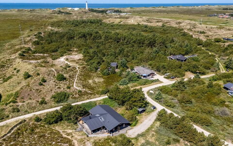 Sila - 800M from the Sea: Græs, Hus, Tag, Hjem, Sommerhus, Busk, Land Lot, Landdistrikt, Stuehus, Bunddække