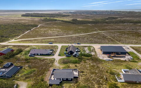 Arbnora - 400M from the Sea