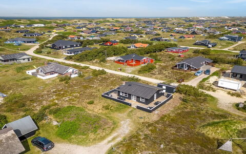 Arbnora - 400M from the Sea