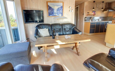Maika - 800M to the Fjord: Tag, Hus, Hjem, Sommerhus, Sidespor, Estate, Indkørsel, Garden Bygninger, Gård, Skur