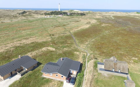 Sorella - 800M from the Sea: Hus, Tag, Hjem, Sommerhus, Skur, Garden Bygninger, Sidespor, Gård, Bjælkehytte, Hytte