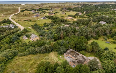 Hedi - 900M from the Sea: Hus, Tag, Hjem, Sommerhus, Skur, Garden Bygninger, Sidespor, Gård, Bjælkehytte, Hytte