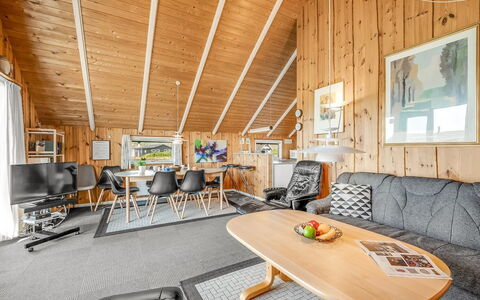 Sofie - 150M from the Sea: Hjem, Hus, Sommerhus, Arkitektur, Bjælkehytte, Sidespor, Fryser, Vinter, Veranda