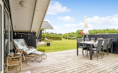 Kamile - 400M from the Sea: Sommerhus, Skur, Hytte, Stuehus, Prærie, Hytte, Lade, Bjælkehytte, Garden Bygninger