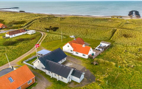 Orvo - 150M from the Sea: Sommerhus, Skur, Hytte, Stuehus, Prærie, Hytte, Lade, Bjælkehytte, Garden Bygninger