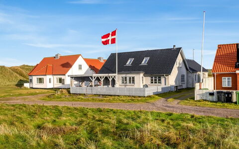 Orvo - 150M from the Sea: Sommerhus, Skur, Hytte, Stuehus, Prærie, Hytte, Lade, Bjælkehytte, Garden Bygninger