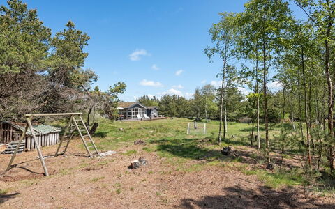 Ninna - 1Km from the Sea: Græs, Hus, Tag, Hjem, Sommerhus, Busk, Land Lot, Landdistrikt, Stuehus, Bunddække