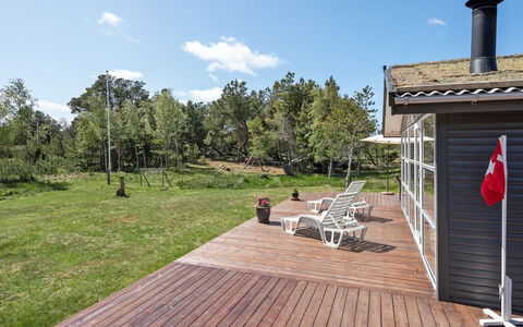 Ninna - 1Km from the Sea: Græs, Hus, Tag, Hjem, Sommerhus, Busk, Land Lot, Landdistrikt, Stuehus, Bunddække