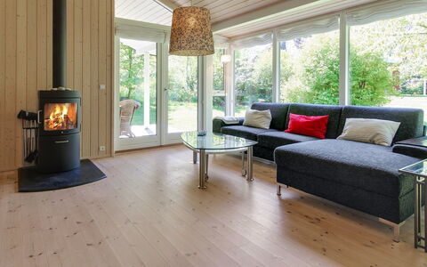 Follerich - 250M from the Sea: Tag, Land Lot, Sommerhus, Hjem, Landdistrikt, Skur, Sidespor, Garden Bygninger, Bjælkehytte, Hytte