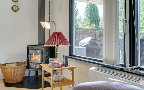 Filippa - 900M from the Sea: Tag, Sommerhus, Hjem, Skygge, Sidespor, Stuehus, Veranda, Udendørs Struktur, Garden Bygninger