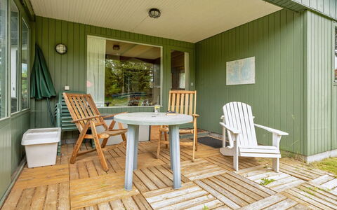 Odstanus - 575M from the Sea: Boligområde, Tag, Forstad, Indkørsel, Estate, Skorsten
