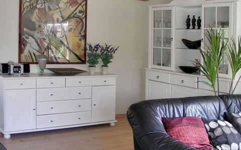Nitis - 200M from the Sea: Hus, Hjem, Tag, Sommerhus, Land Lot, Estate, Stuehus, Landsby, Farm