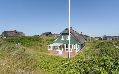 Mattias - 100M from the Sea: Græs, Græs-, Landskab, Økoregion, Almindeligt, Plantesamfund, Land Lot, Udendørs Møbler, Prærie, Shrubland