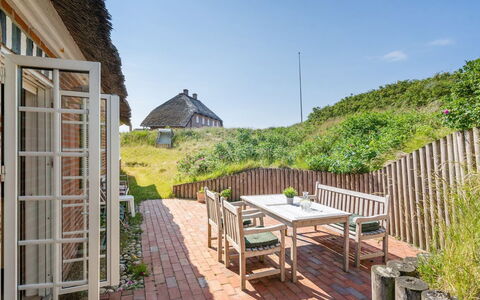 Mattias - 100M from the Sea: Græs, Græs-, Landskab, Økoregion, Almindeligt, Plantesamfund, Land Lot, Udendørs Møbler, Prærie, Shrubland