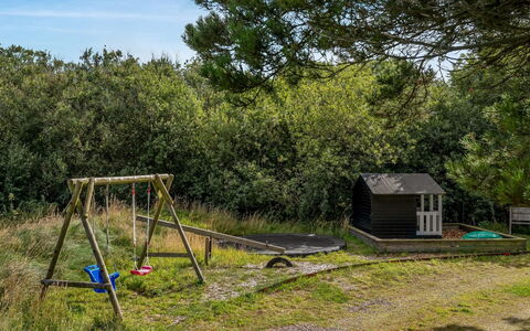Julie - 1.5Km from the Sea: Græs, Land Lot, Landdistrikt, Skur, Have, Garden Bygninger, Backyard, Sommerhus, Eng, Lawn