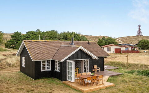 Urcu - 475M from the Sea: Møbel, Indretning, Stol, Gulvbelægning, Bord, Udvej, Etage, Loft, Værelse, Eco Hotel