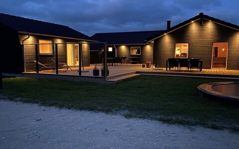 Anuk - 2.3Km from the Sea