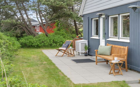 Taio - 500M from the Sea: Busk, Urban Design, Bunddække, Mursten, Lejlighed, Estate, Murværk, Altan, Landscaping
