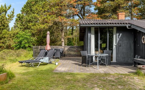 Saxi - 2.6Km from the Sea: Sommerhus, Busk, Land Lot, Hjem, Bunddække, Dør, Have, Garden Bygninger, Backyard, Hårdttræ