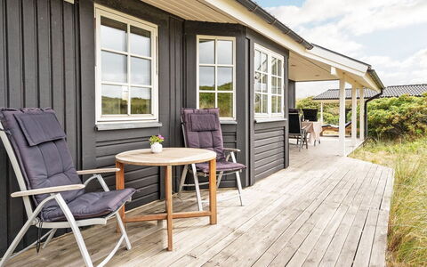 Aise - 75M from the Sea: Tag, Land Lot, Sommerhus, Hjem, Landdistrikt, Skur, Sidespor, Garden Bygninger, Bjælkehytte, Hytte