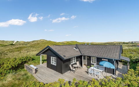 Aise - 75M from the Sea: Fritid, Reklame, Parkere, Banner, Skilt, Sti
