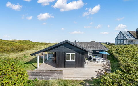 Aise - 75M from the Sea: Fritid, Reklame, Parkere, Banner, Skilt, Sti