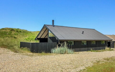 Auli - 200M from the Sea: Sommerhus, Skur, Hytte, Stuehus, Prærie, Hytte, Lade, Bjælkehytte, Garden Bygninger