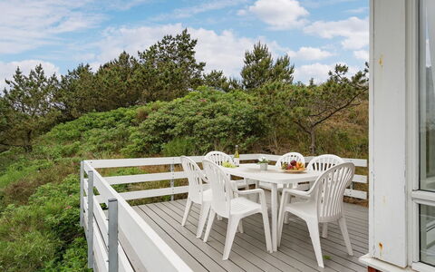 Taimi - 200M from the Sea: Træ, Sommerhus, Hårdttræ, Planke, Bejdse, Garden Bygninger, Design, Gård, Bjælkehytte, Backyard