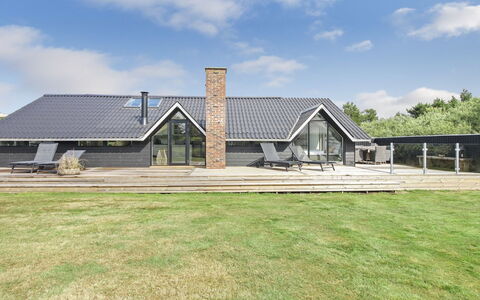 Ellenora - 1Km from the Sea: Plantesamfund, Sollys, Urteagtig Plante, Have, Plantation, Landbrug, Farm