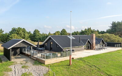 Ellenora - 1Km from the Sea