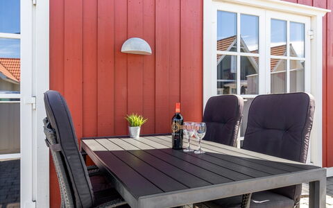 Todorka - 800M from the Sea: Estate, Farm
