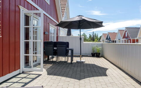 Todorka - 800M from the Sea: Estate, Farm