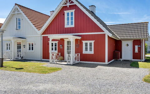 Todorka - 800M from the Sea: Estate, Farm