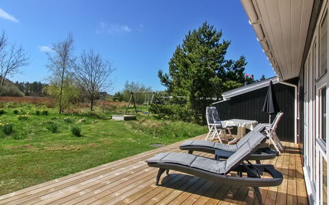 Aimo - 1.8Km from the Sea: Estate, Farm