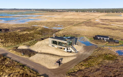 Caterina - 100M from the Sea: Busk, Urban Design, Bunddække, Mursten, Lejlighed, Estate, Murværk, Altan, Landscaping