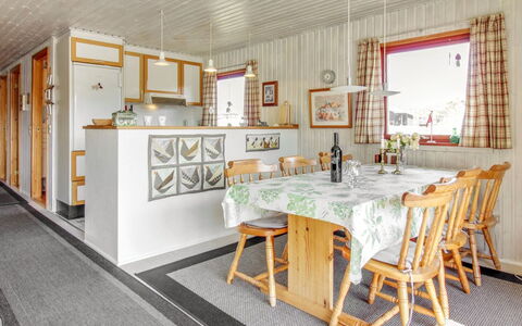 Bonde - from the Sea: Træ, Sommerhus, Hårdttræ, Planke, Bejdse, Garden Bygninger, Design, Gård, Bjælkehytte, Backyard