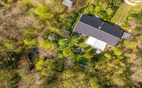 Marillia - 2Km from the Sea: Estate, Farm