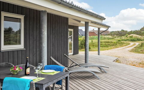 Luzia - 1.2Km from the Sea: Hus, Tag, Hjem, Sommerhus, Skur, Garden Bygninger, Sidespor, Gård, Bjælkehytte, Hytte