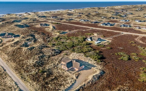 Hærulf - 300M from the Sea: Sommerhus, Skur, Hytte, Stuehus, Prærie, Hytte, Lade, Bjælkehytte, Garden Bygninger